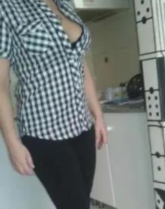 Chica busca chico en Sevilla: 