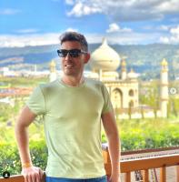 678530935: Chico busca chica en Madrid