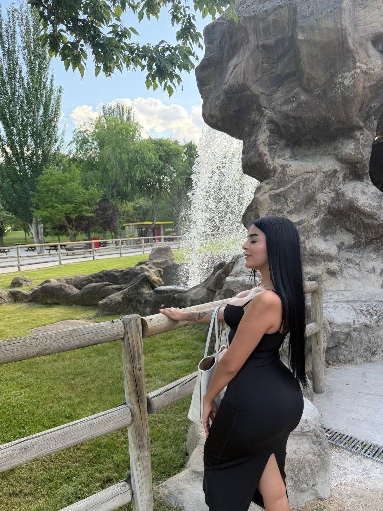 Chica busca chico en Tenerife: 
