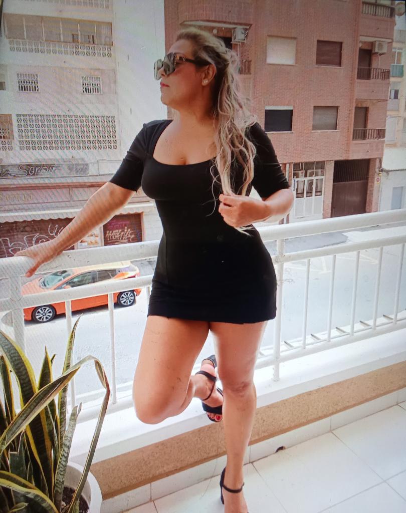 Chica busca chico en Alicante: 