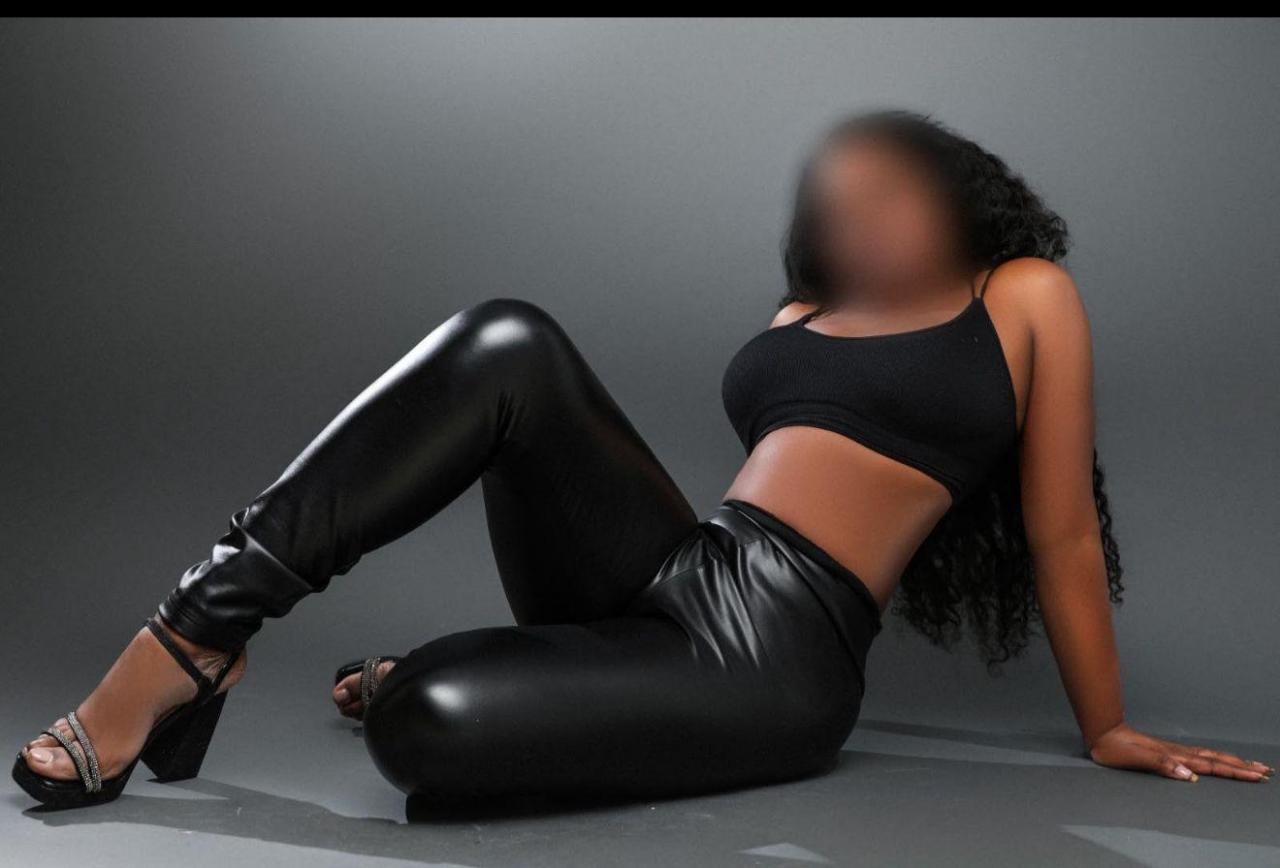 Chica busca chico en Pontevedra: 