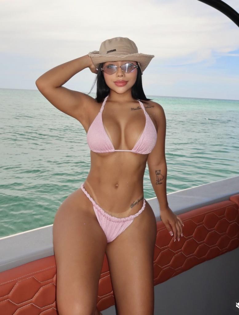 Chica busca chico en Tenerife: Chica busca chico