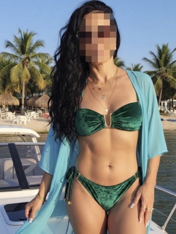 651544127: Chica busca chico en Lugo