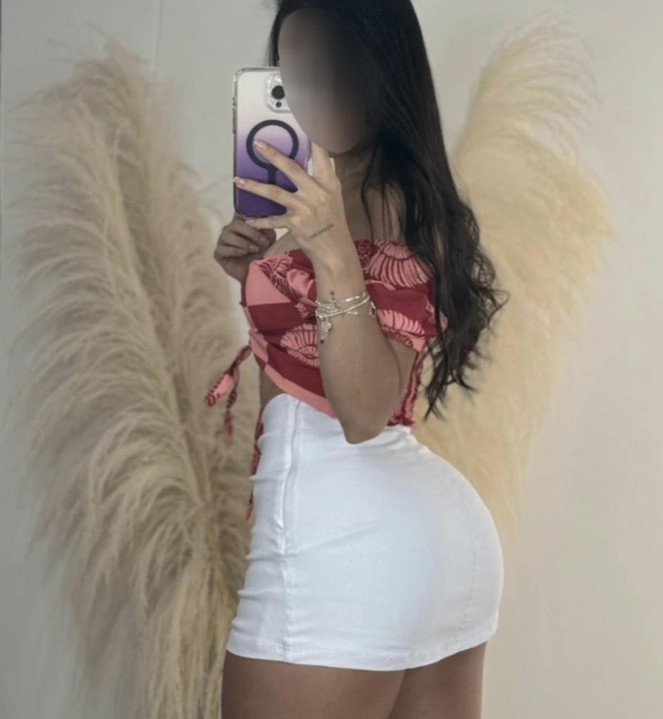 Chica busca chico en Cádiz: 