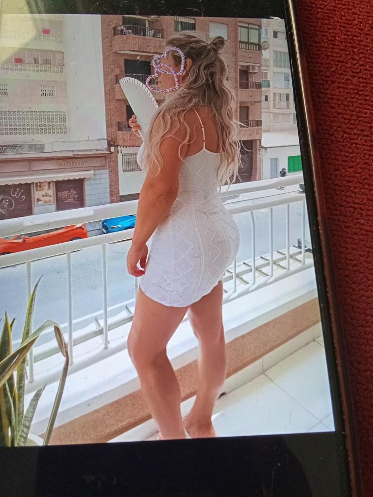 Chica busca chico en Alicante: 