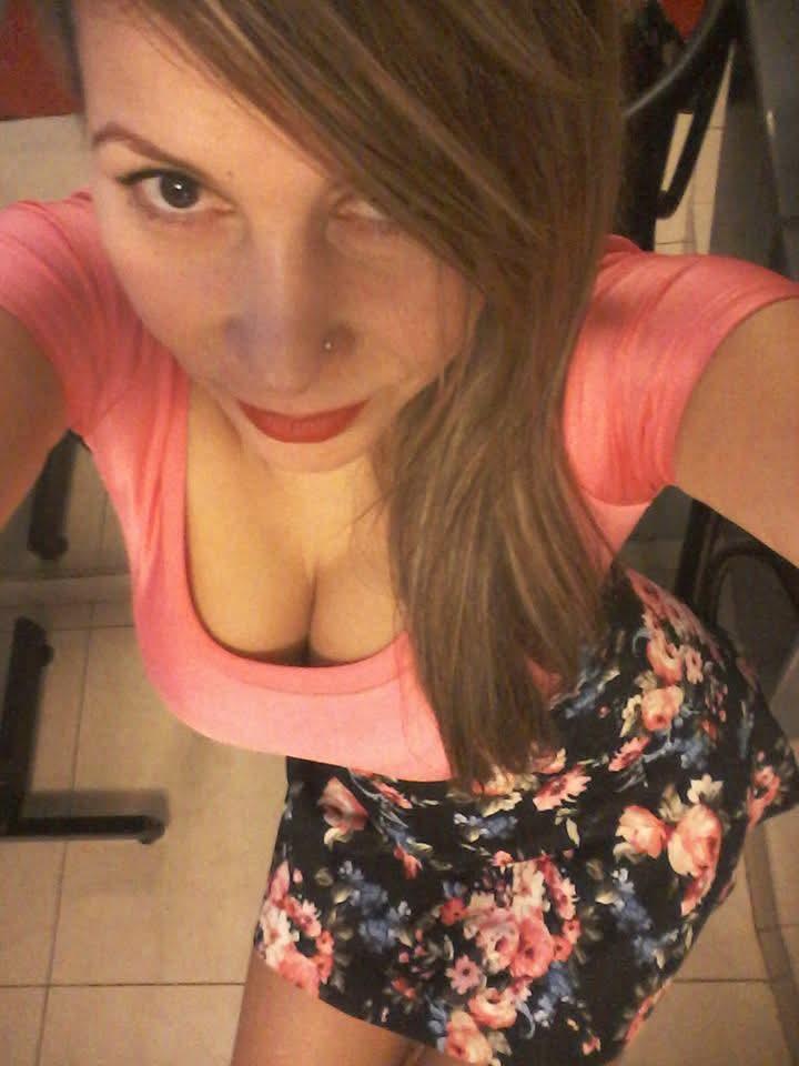 662584318: Chica busca chico en Vizcaya