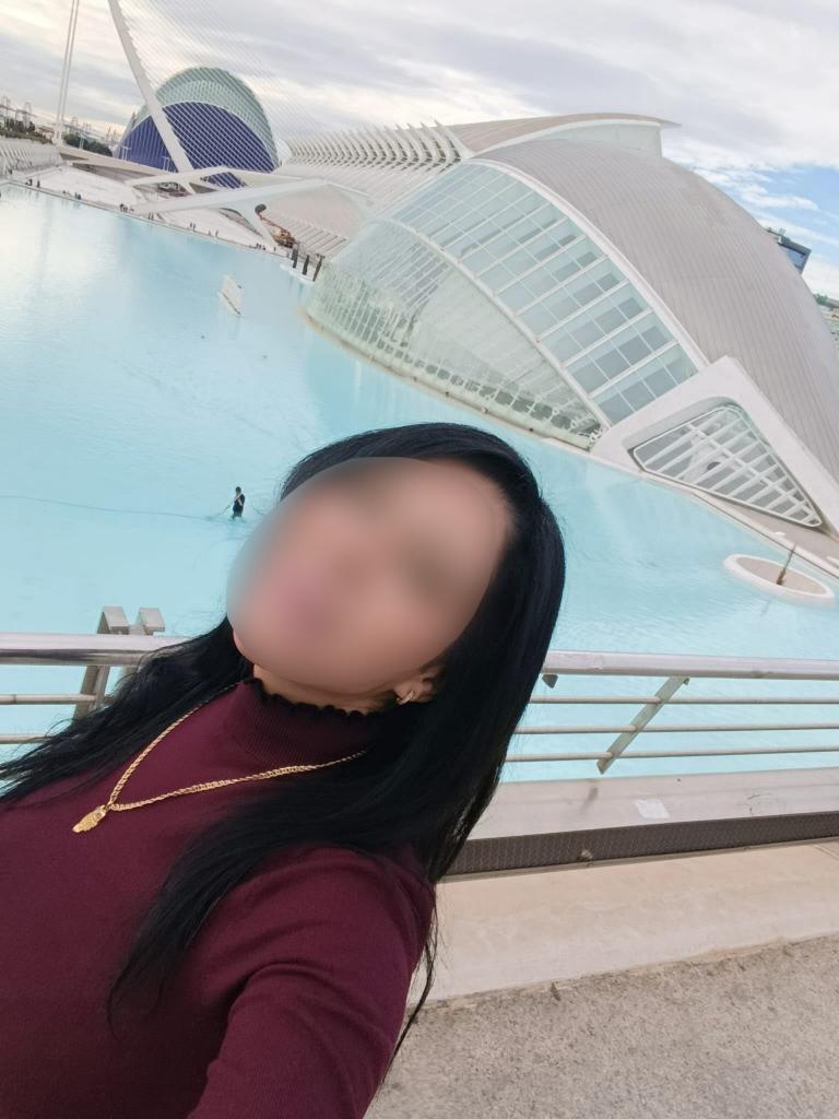 603267594: Chica busca chico en Gerona