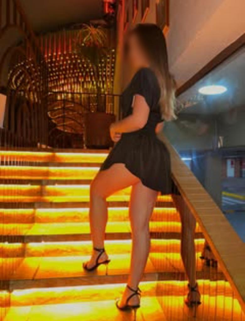 Chica busca chico en La Coruña: 