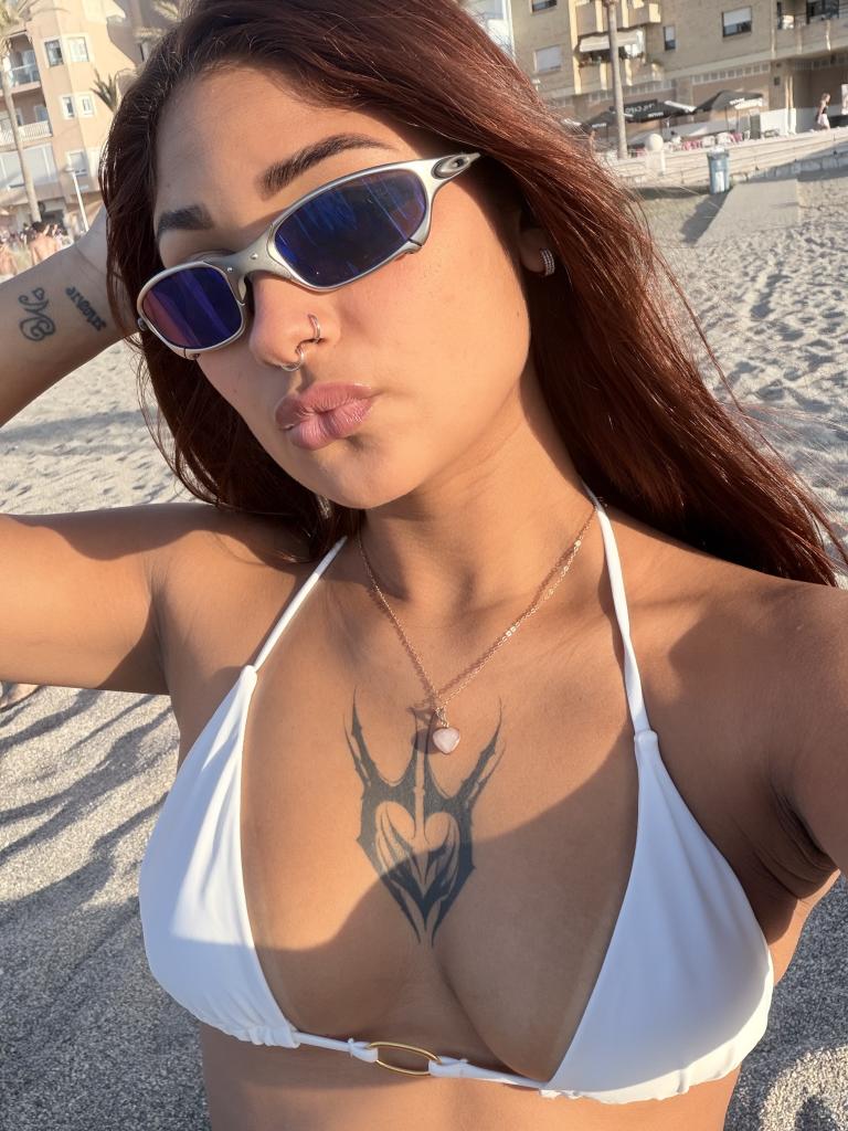 Chica busca chico en Granada: 