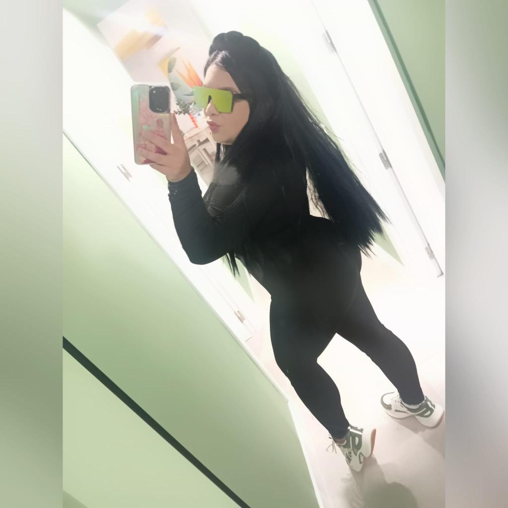 631279675: Chica busca chico en Las Palmas