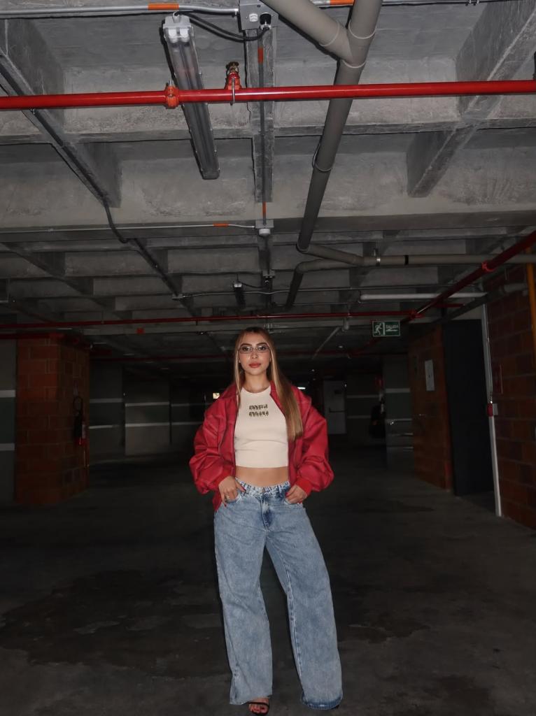 614551210: Chica busca chico en Madrid