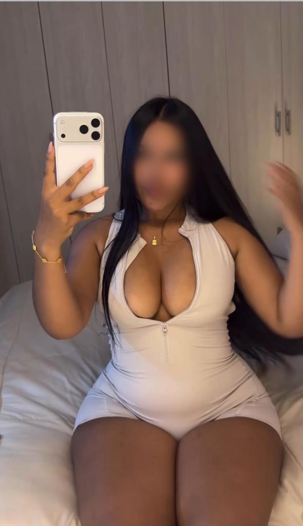 Chica busca chico en Mallorca: 