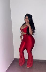 692849305: Chica busca chico en Tarragona