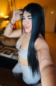 674068367: Chica busca chico en Valencia