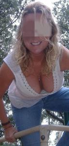 693677594: Chica busca chico en Tarragona