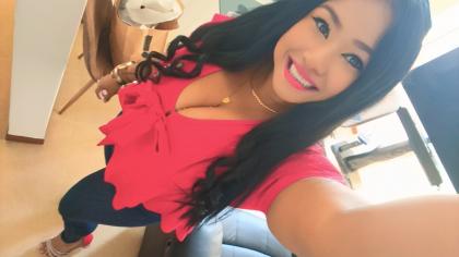 745082298: Chica busca chico en Almería