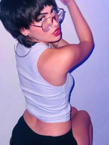 623721950: Chica busca chico en Murcia