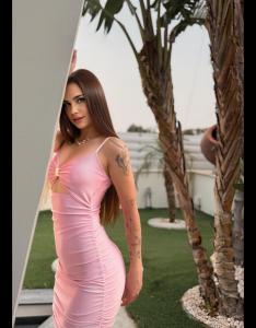 661771126: Chica busca chico en Madrid