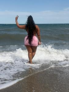 613784229: Chica busca chico en Almería