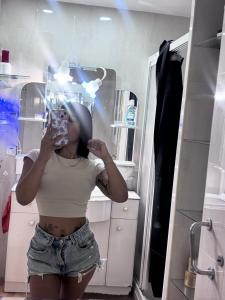 614498695: Chica busca chico en Alicante