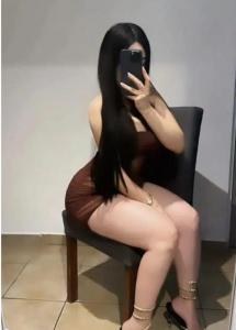600888080: Chica busca chico en Cádiz