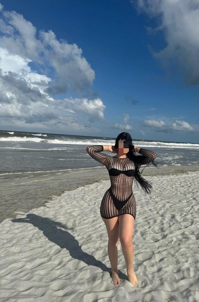 613432406: Chica busca chico en Zaragoza