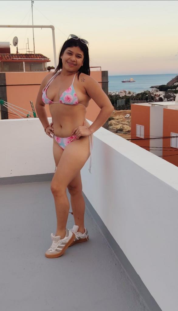 611379733: Chica busca chico en Tenerife