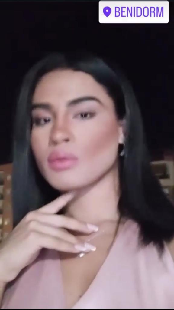 672961814: Transexual en La Rioja