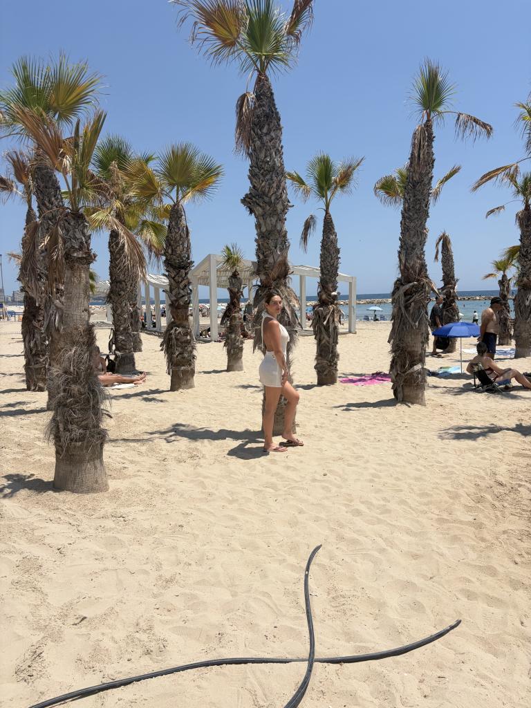 658550033: Chica busca chico en Granada