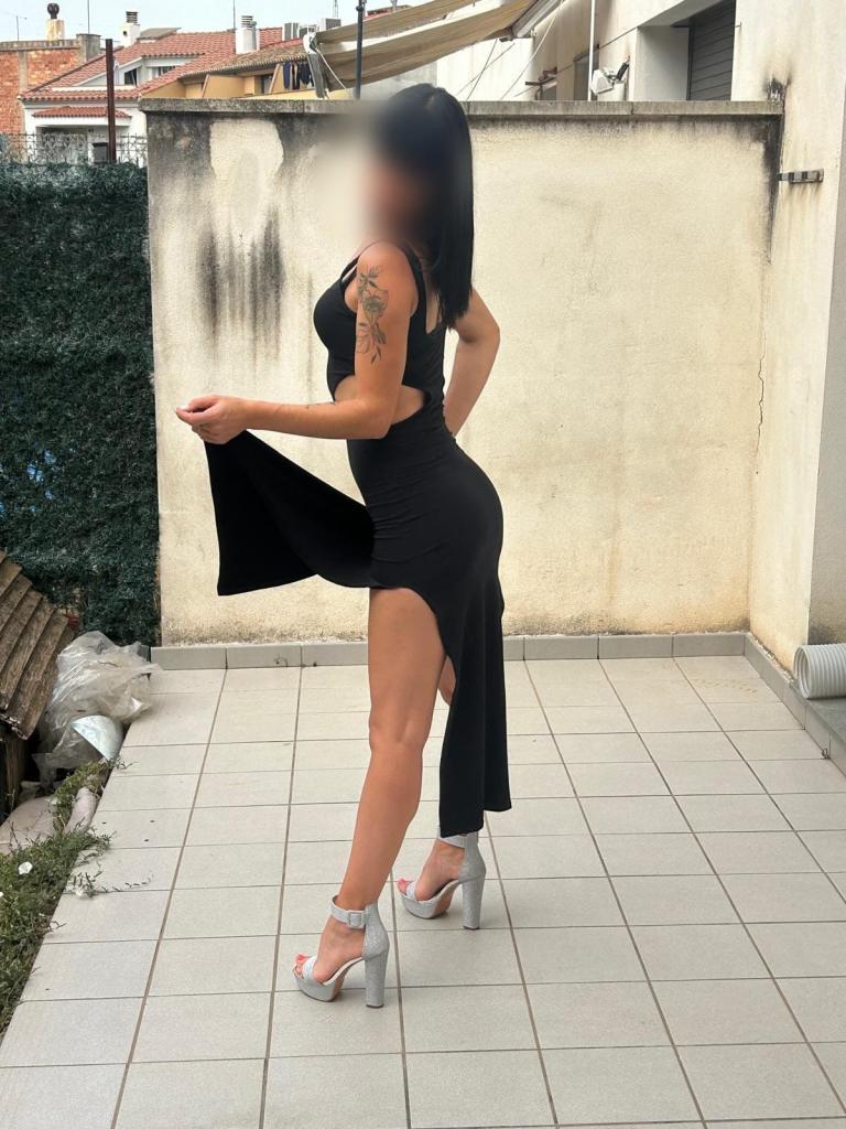745042001: Chica busca chico en Gerona