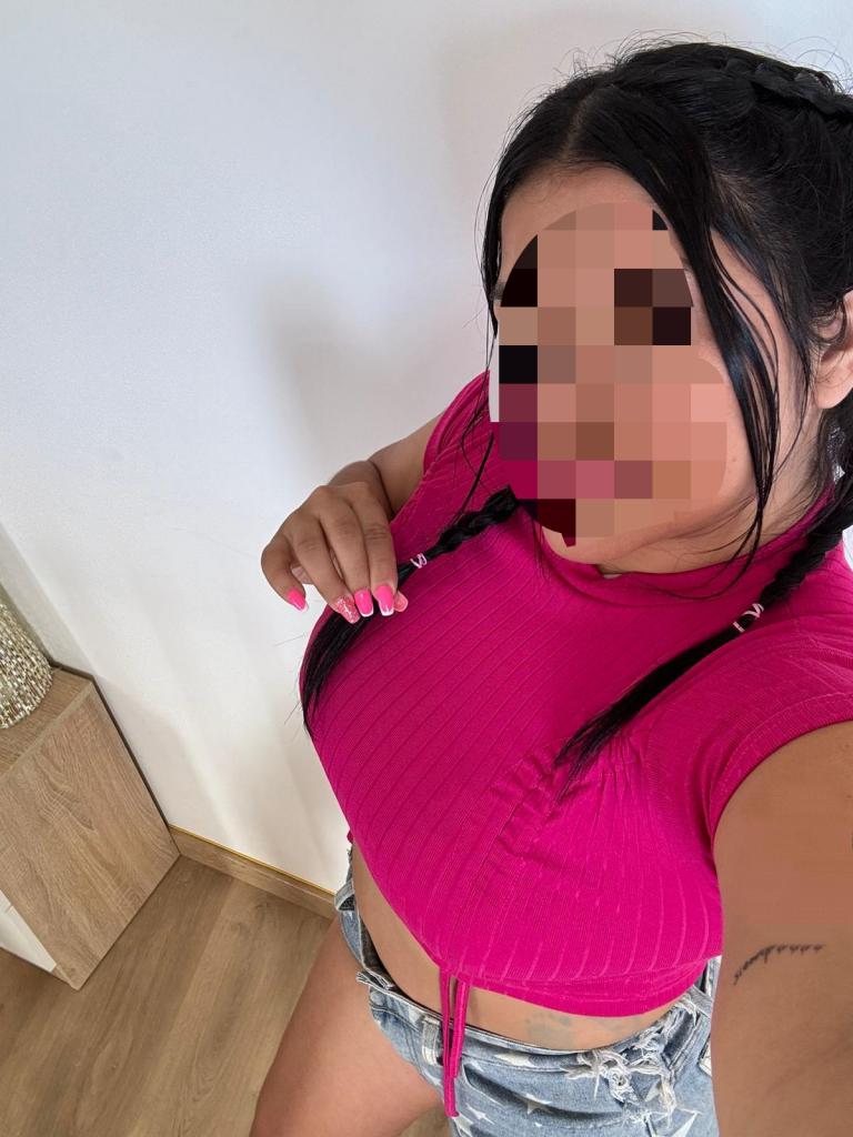 Chica busca chico en Cádiz: 