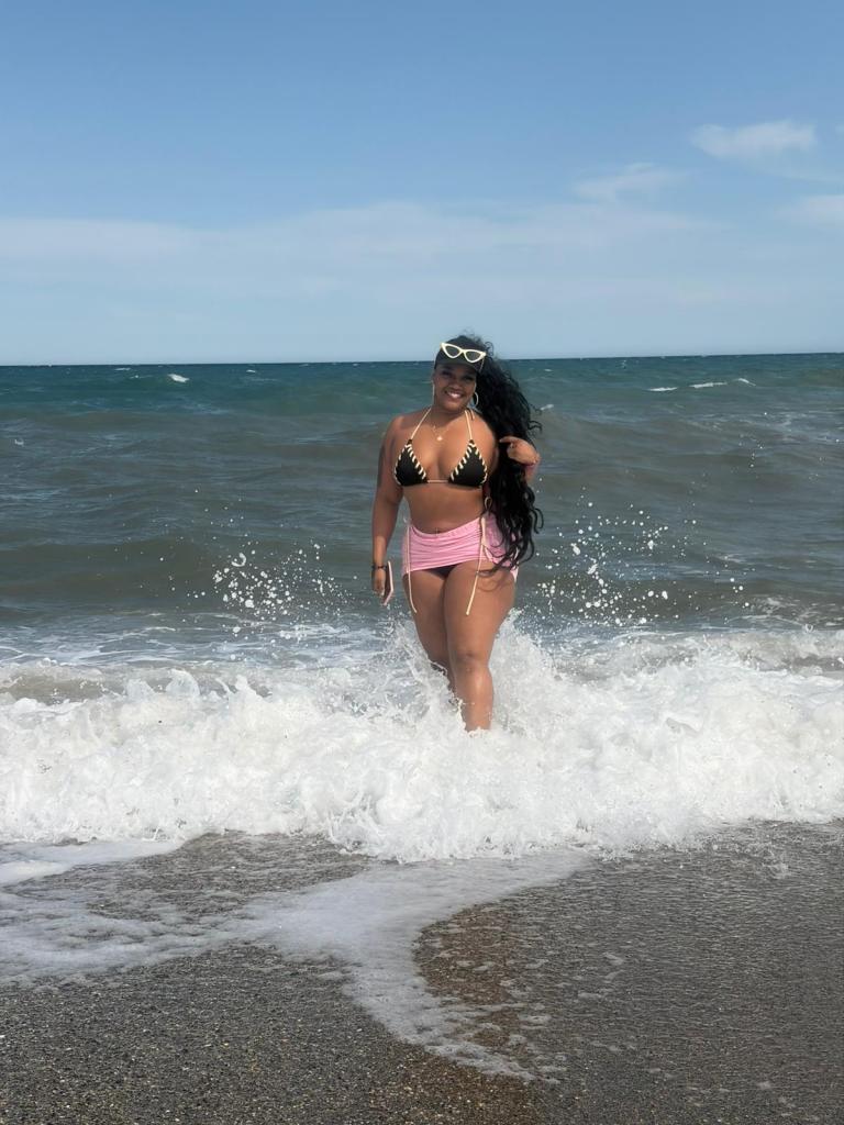 Chica busca chico en Almería: 