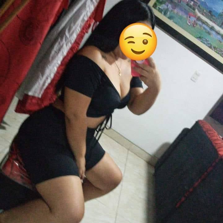 Chica busca chico en Cádiz: 