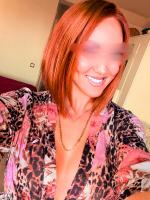 611055177: Chica busca chico en Málaga