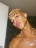 654757851: Chico busca chica en Madrid