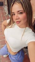 612213286: Chica busca chico en Barcelona