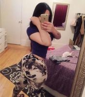 631581883: Chica busca chico en Asturias