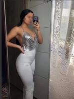 611309853: Chica busca chico en Navarra