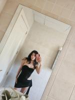 612213286: Chica busca chico en Barcelona