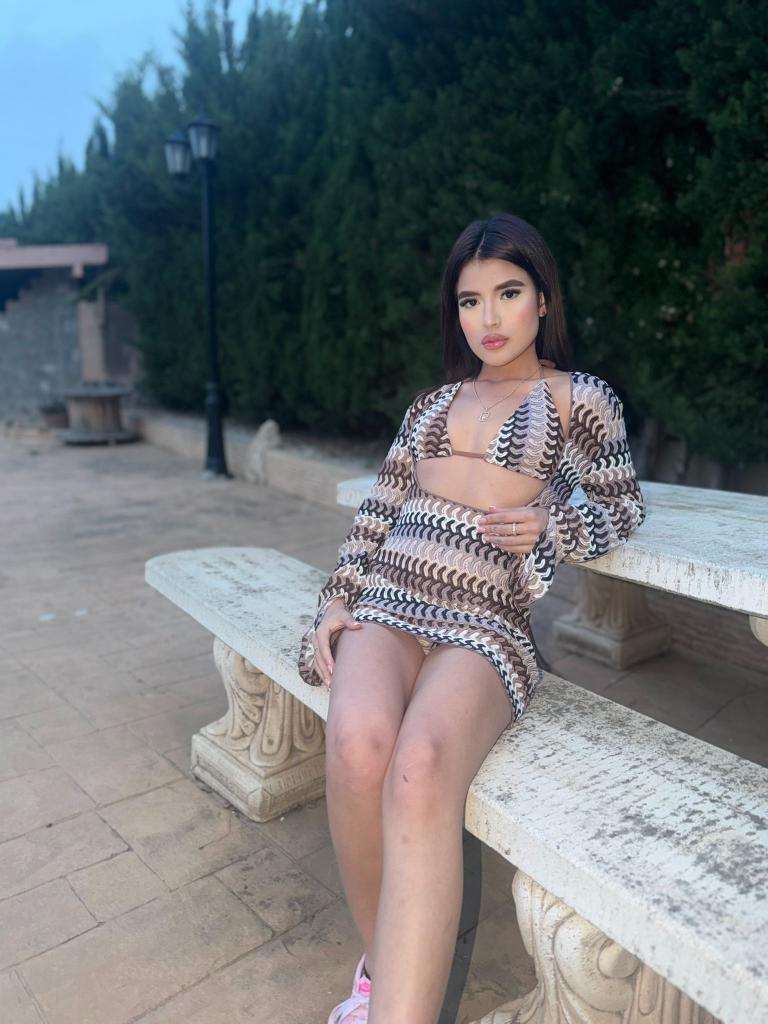 Chica busca chico en Alicante: 
