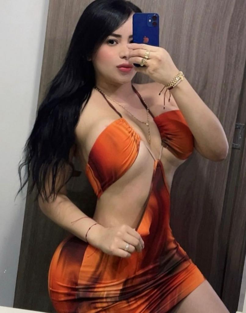 Chica busca chico en Tenerife: 