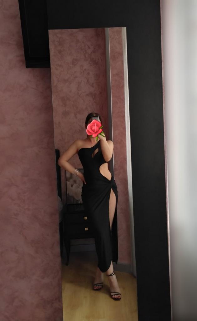 604871447: Chica busca chico en Cantabria