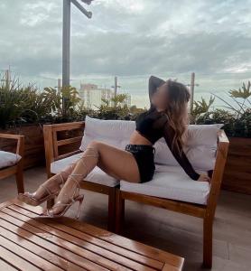 634012856: Chica busca chico en Madrid