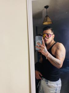 674713300: Chico busca chica en Zaragoza