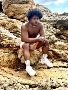 632856094: Chico busca chica en Madrid