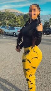 Chica busca chico en Granada: 