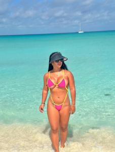 631689557: Chica busca chico en Las Palmas