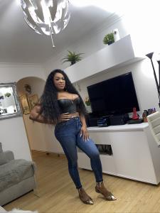 607409866: Transexual en Almería