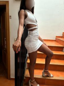 664779287: Chica busca chico en Valencia