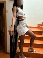 664779287: Chica busca chico en Valencia